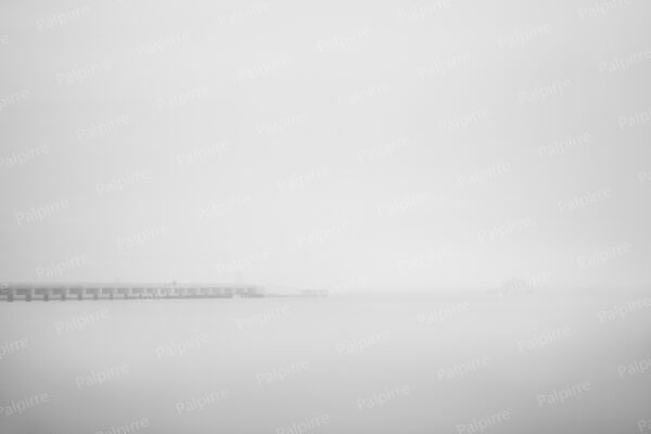 モノクロ風景写真013